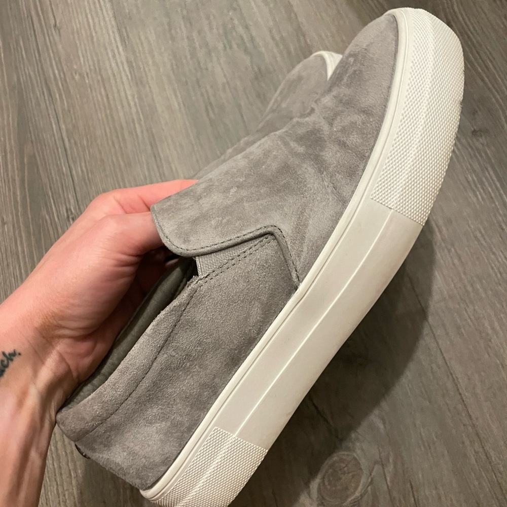 Steve Madden slip on shoes womens 8.5